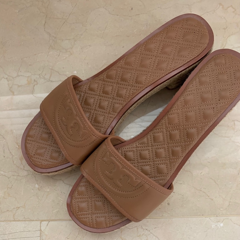 Tory Burch Sandals size 11